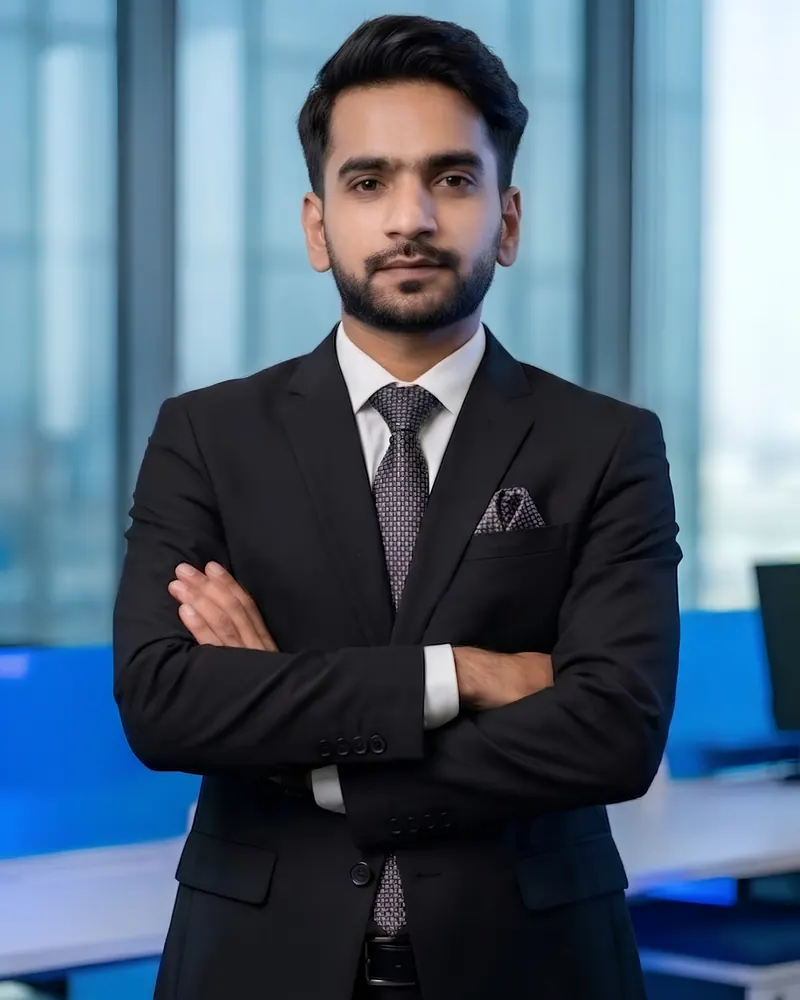 Senior Business Consultant Mazhar Iqbal for UAE Company Formation Services